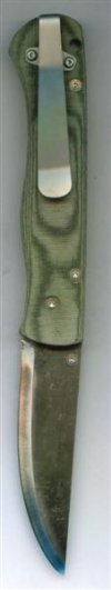 BUSSTR with green linen and Christof blade.jpg